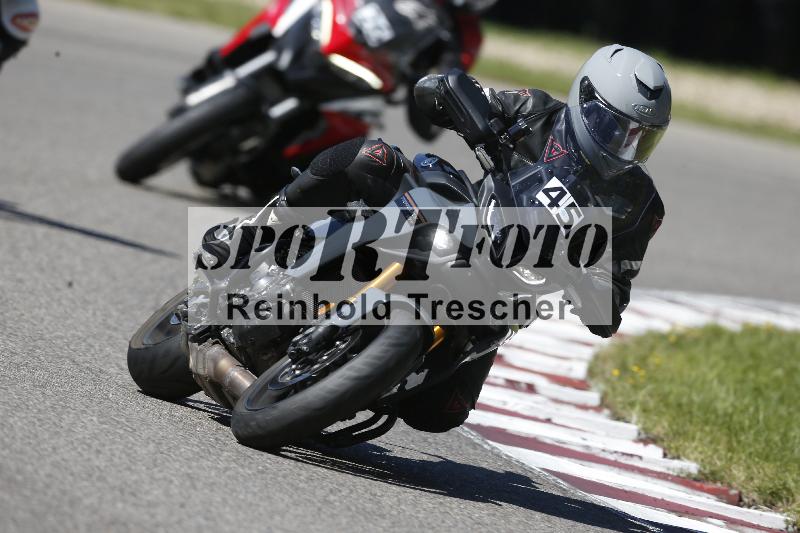 /Archiv-2025/48 25.08.2025 Cornu Master School ADR/blau-bleu/45